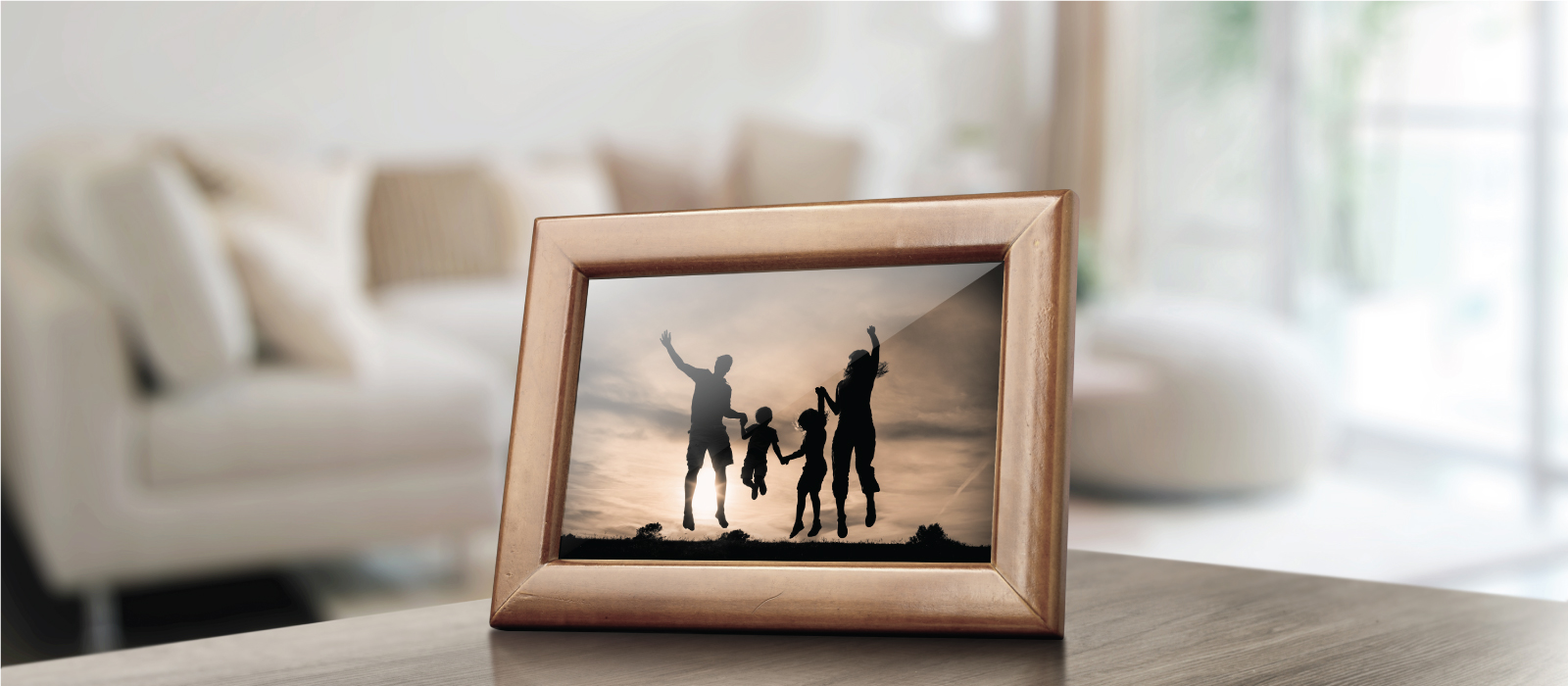 Bancassurance-Family-1600x700